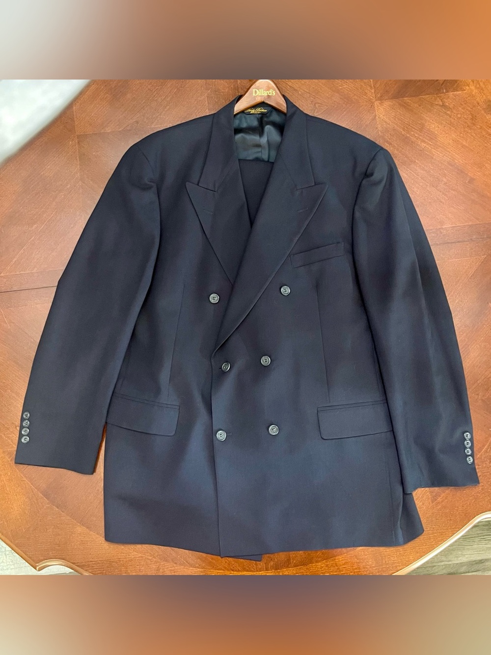 Brooks Brother sz 48L Dark Navy Blue Double Breasted Suit. True Power Suit!